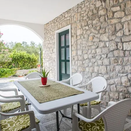 Apartamento Mara By Guide Kremena