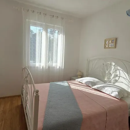Apartman Mara By Guide