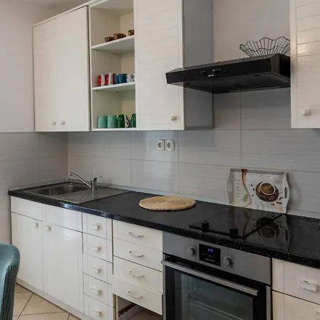 Mara By Guide Apartman
